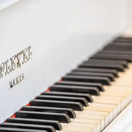 Rosoliel - 250 M2 Avec Piscine, Sauna Et Terrasse Panoramique - Centre à 10 Minutes à Pieds Villa