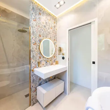 Rosoliel - 250 M2 Avec Piscine, Sauna Et Terrasse Panoramique - Centre à 10 Minutes à Pieds Villa *